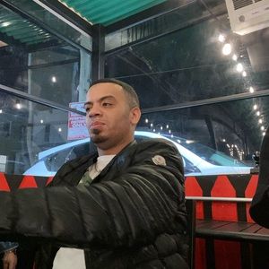 Meet your Posher, Luis